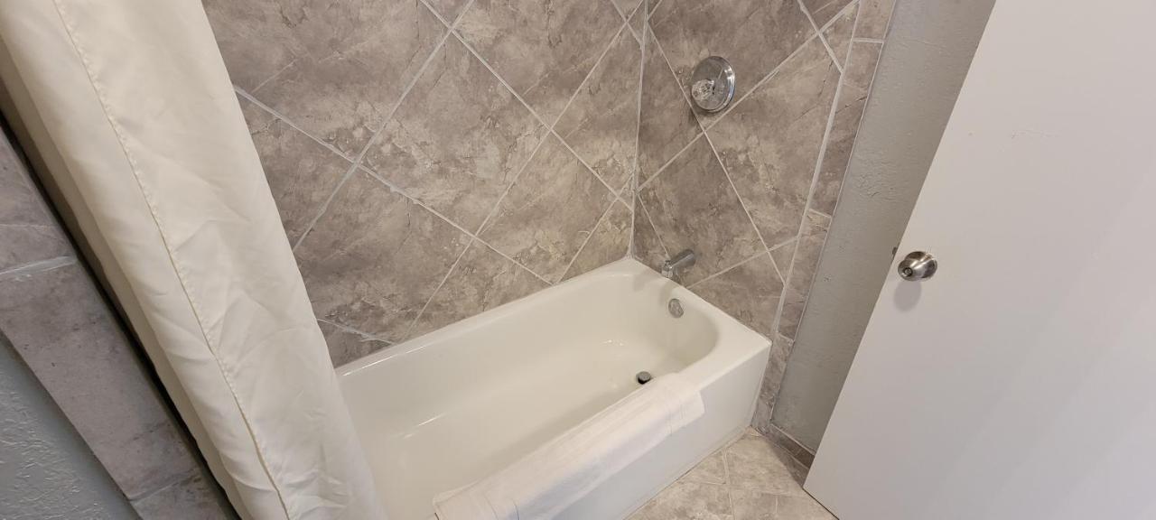 Five Star Inn Eunice Εξωτερικό φωτογραφία