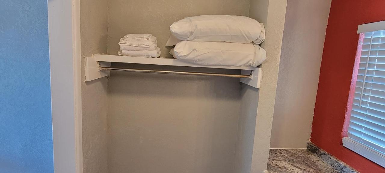 Five Star Inn Eunice Εξωτερικό φωτογραφία
